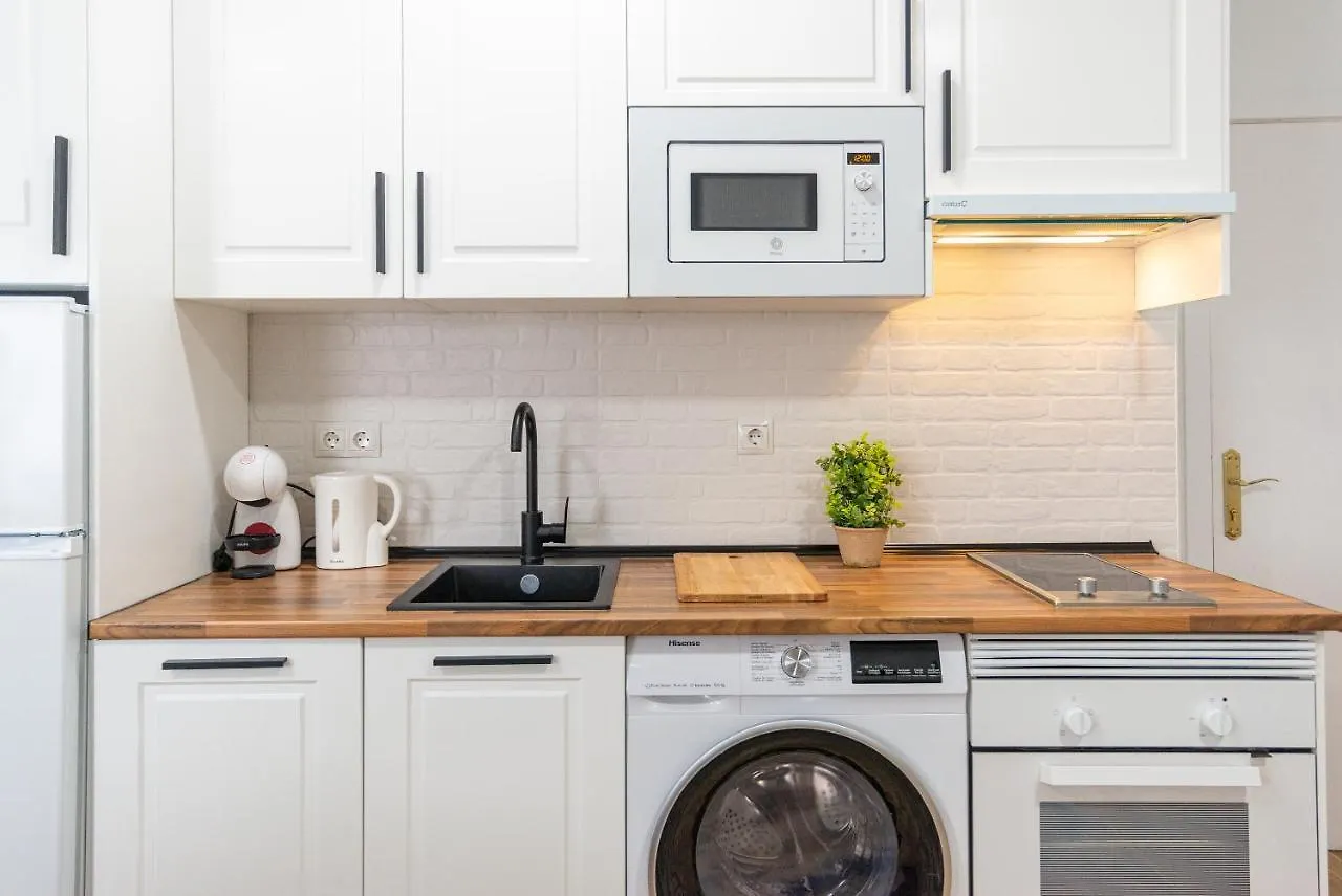 Cozy & Modern Apartment Malaga