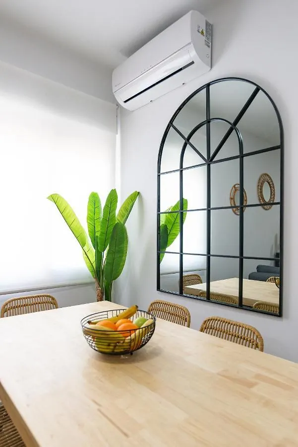 Cozy & Modern Apartment Malaga